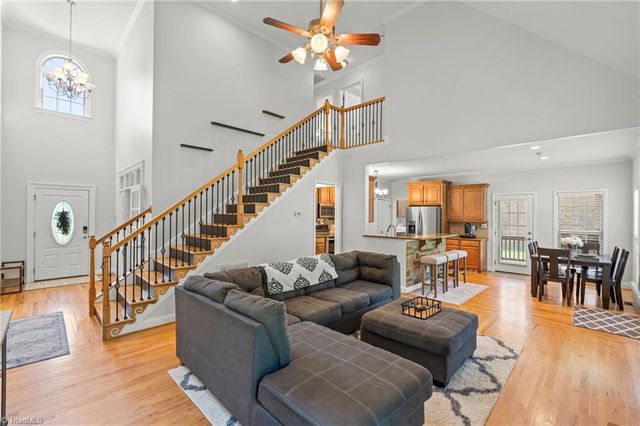 192 Loganberry Court, Clemmons, NC 27012