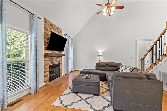 192 Loganberry Court, Clemmons, NC 27012