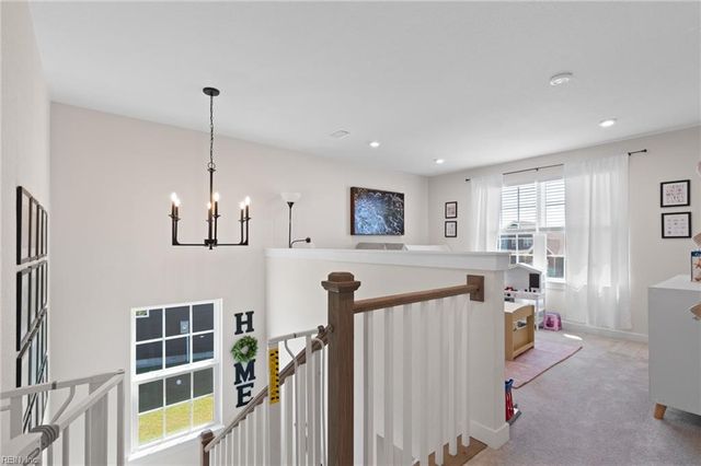 313 Miriam DR E, Moyock, NC 27958