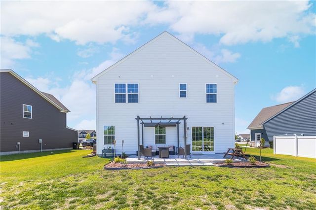 313 Miriam DR E, Moyock, NC 27958
