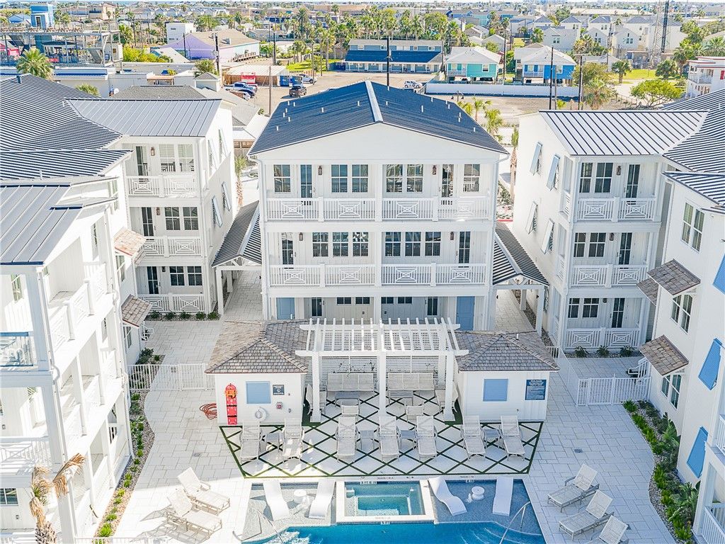 136 W Cotter Ave 26, Port Aransas, TX 78373 — photo 3