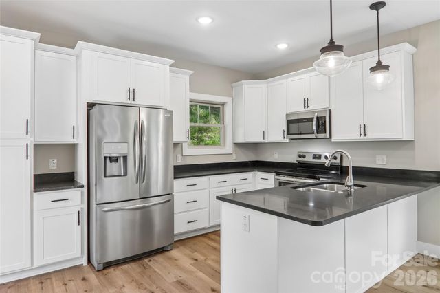 76 Wheeler Road, Weaverville, NC 28787