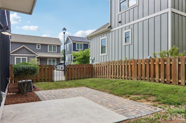 76 Wheeler Road, Weaverville, NC 28787