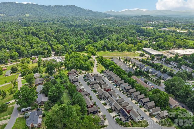 76 Wheeler Road, Weaverville, NC 28787
