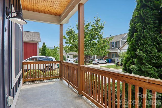 76 Wheeler Road, Weaverville, NC 28787