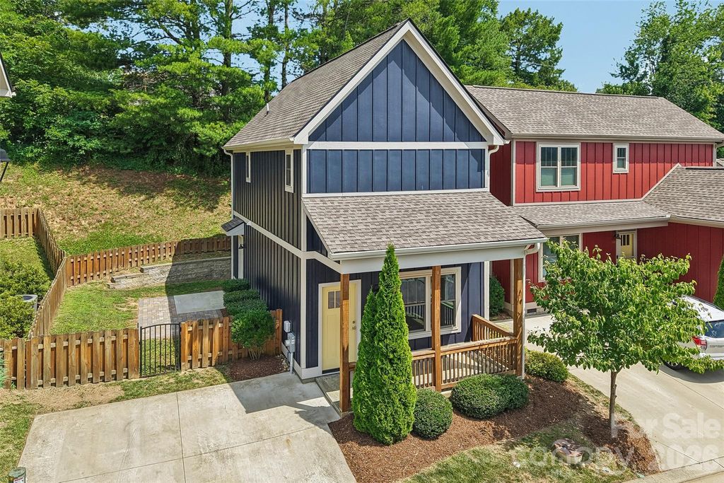 76 Wheeler Road, Weaverville, NC 28787