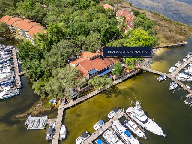 95 Marina Cove Drive, Niceville, FL 32578