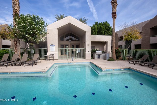 1295 N ASH Street 325, Gilbert, AZ 85233