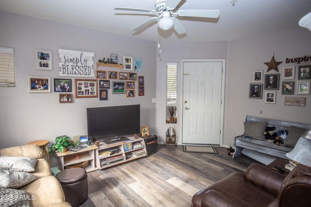 1295 N ASH Street 325, Gilbert, AZ 85233