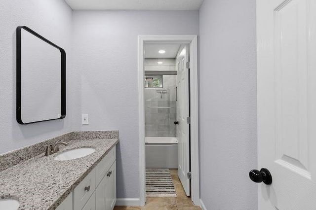 607 Brook Hollow Drive, Conroe, TX 77385