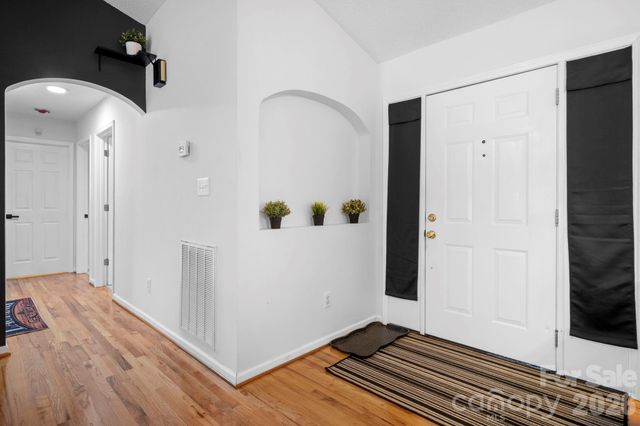 95 Chesterfield Drive, Taylorsville, NC 28681