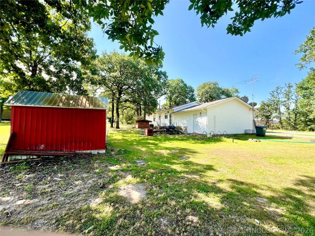 429937 E 1159 Road, Porum, OK 74455