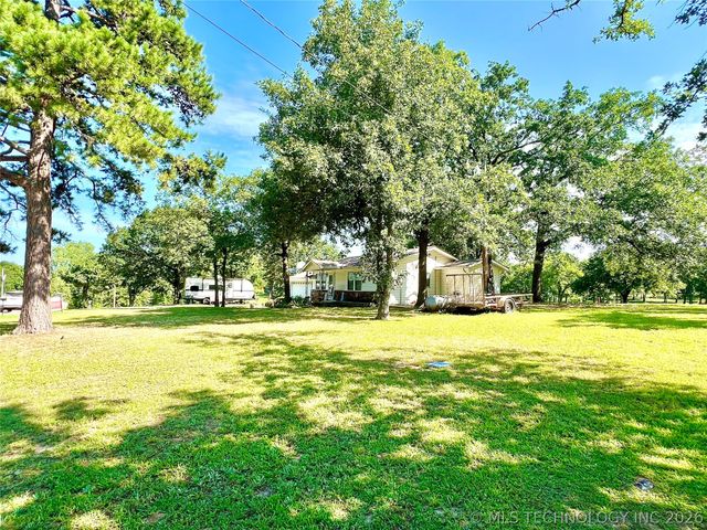 429937 E 1159 Road, Porum, OK 74455