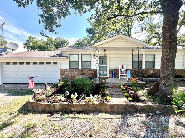 429937 E 1159 Road, Porum, OK 74455