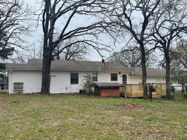 429937 E 1159 Road, Porum, OK 74455