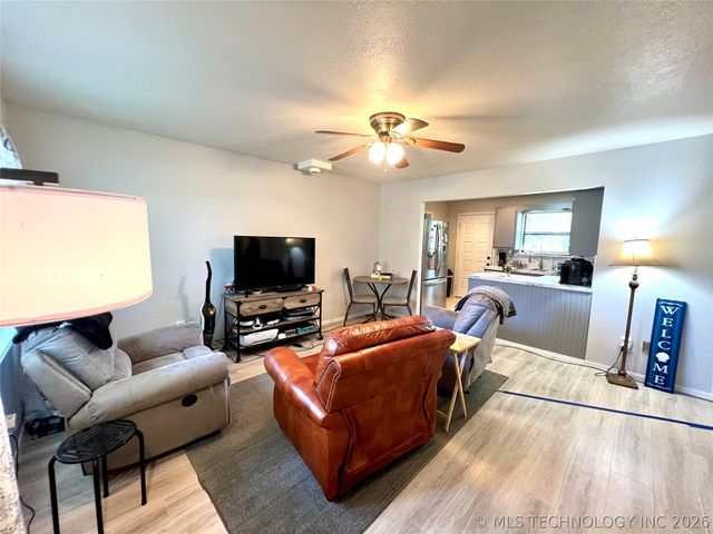 429937 E 1159 Road, Porum, OK 74455