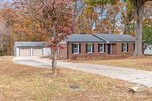 765 Laverton Lane, Rural Hall, NC 27045