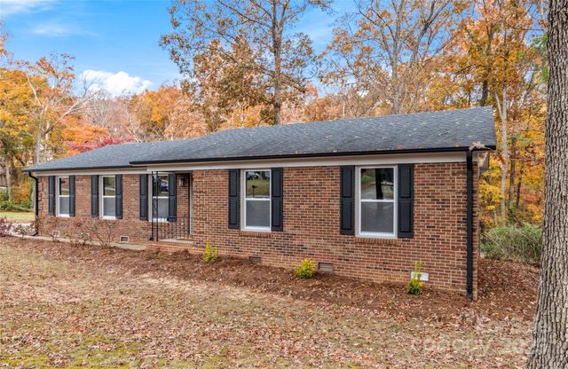 765 Laverton Lane, Rural Hall, NC 27045