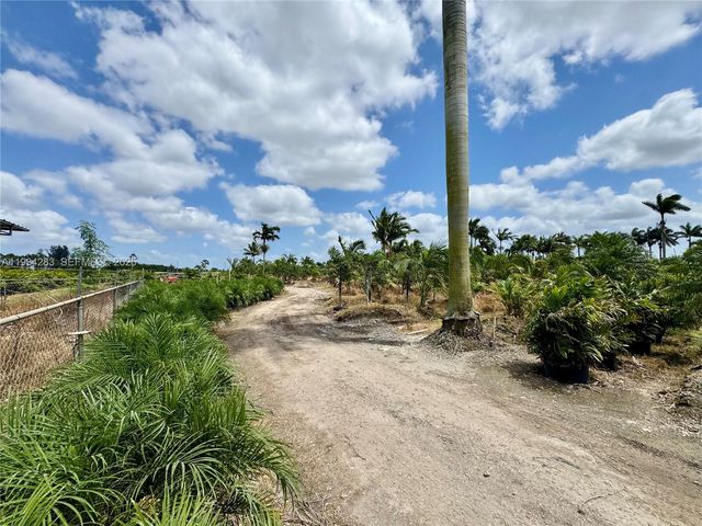 32800 SW 202nd Ave, Homestead, FL 33034