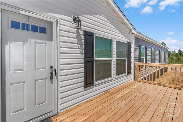 221 County Line Road, Hinesville, GA 31313