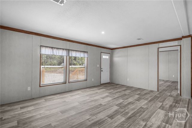 221 County Line Road, Hinesville, GA 31313
