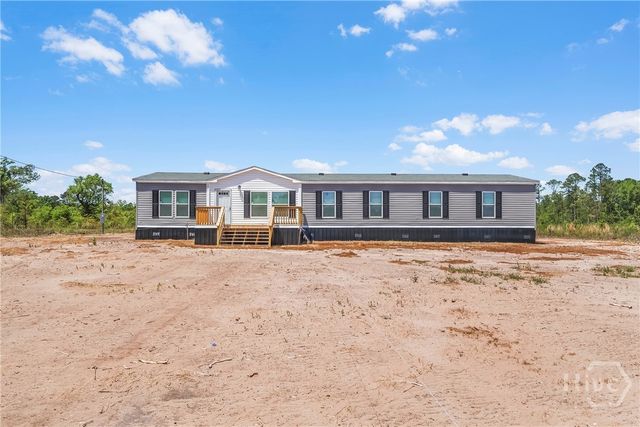 221 County Line Road, Hinesville, GA 31313