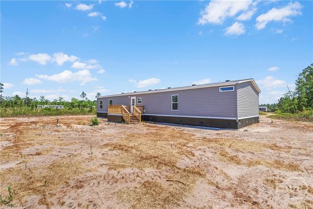 221 County Line Road, Hinesville, GA 31313