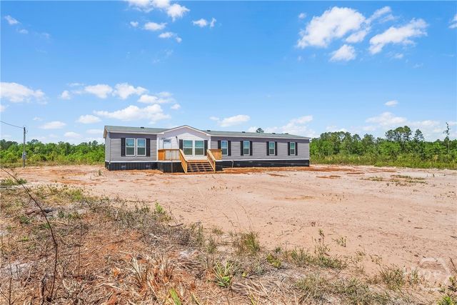 221 County Line Road, Hinesville, GA 31313