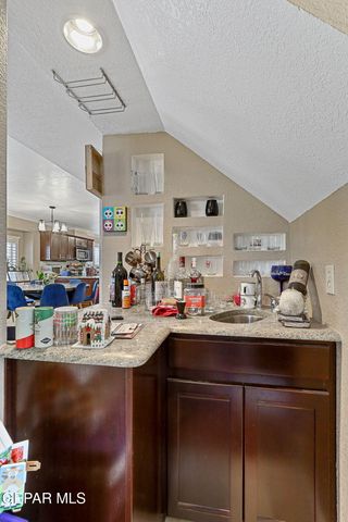 2053 GUS MORAN Street, El Paso, TX 79936