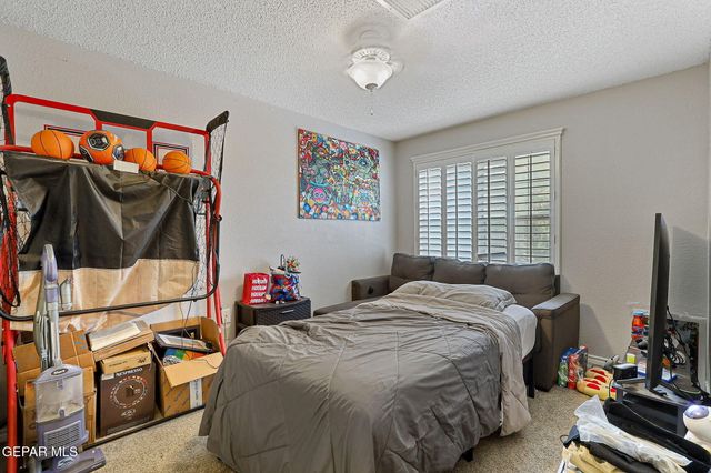 2053 GUS MORAN Street, El Paso, TX 79936