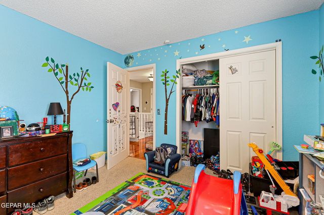 2053 GUS MORAN Street, El Paso, TX 79936