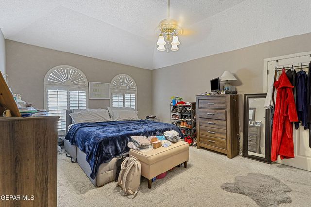 2053 GUS MORAN Street, El Paso, TX 79936