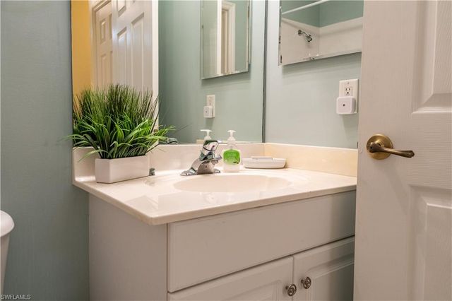 3950 Loblolly Bay Dr Unit 402, Naples, FL 34114