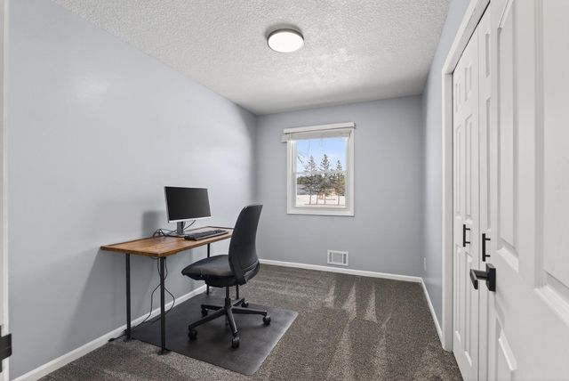 9351 Ochoa Avenue NE, Otsego, MN 55330