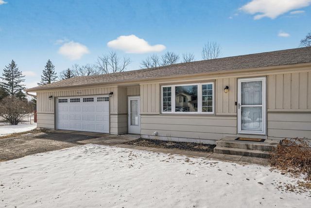 9351 Ochoa Avenue NE, Otsego, MN 55330