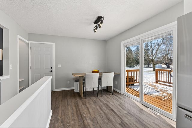 9351 Ochoa Avenue NE, Otsego, MN 55330