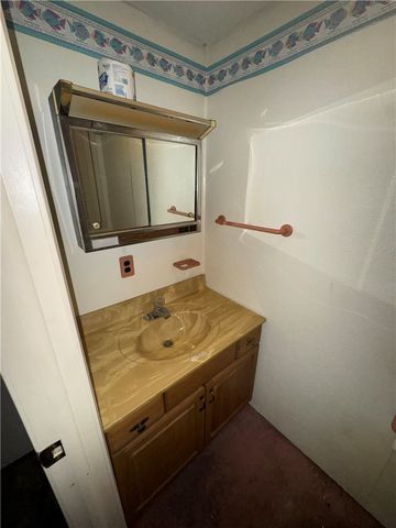 3077 Auberle St, N Versailles, PA 15132