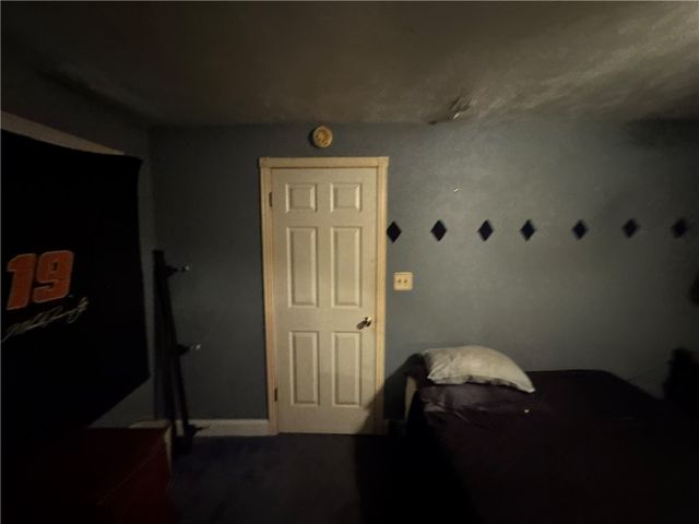 3077 Auberle St, N Versailles, PA 15132