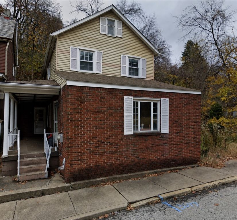 3077 Auberle St, N Versailles, PA 15132
