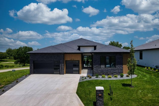 4115 E Vintage Point Drive, Springfield, MO 65809