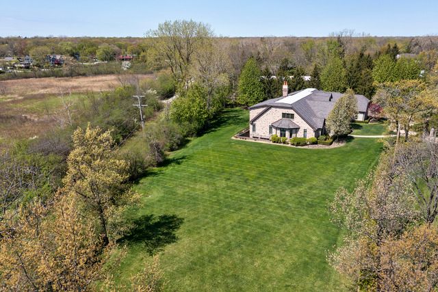 1630 Ridge Road, Highland Park, IL 60035