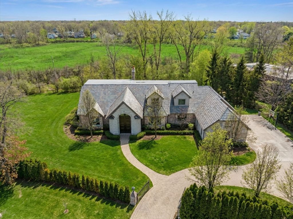 1630 Ridge Road, Highland Park, IL 60035