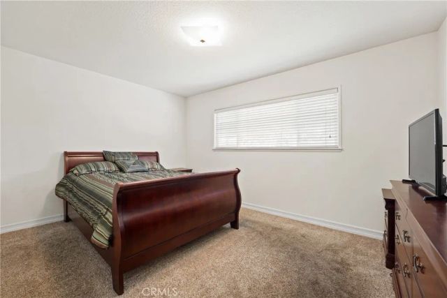 9560 Shoshone Avenue, Northridge, CA 91325