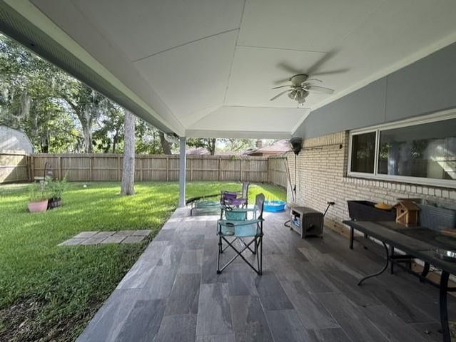 5111 Regal Pine Way, Friendswood, TX 77546