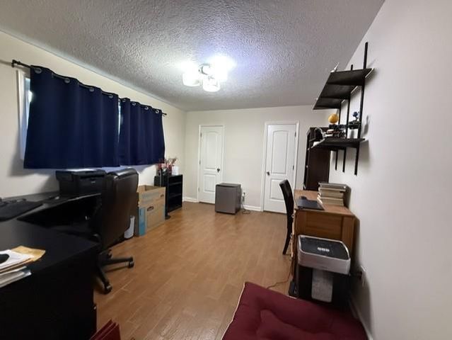 5111 Regal Pine Way, Friendswood, TX 77546