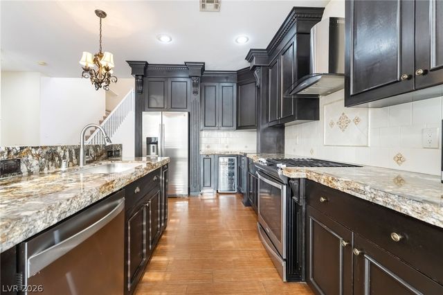 31 Indian Run Way, Las Vegas, NV 89148