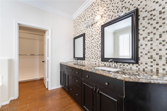 31 Indian Run Way, Las Vegas, NV 89148