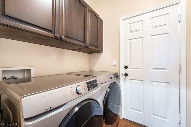 31 Indian Run Way, Las Vegas, NV 89148