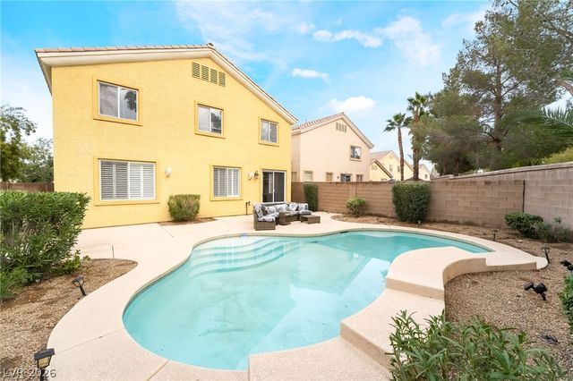 31 Indian Run Way, Las Vegas, NV 89148