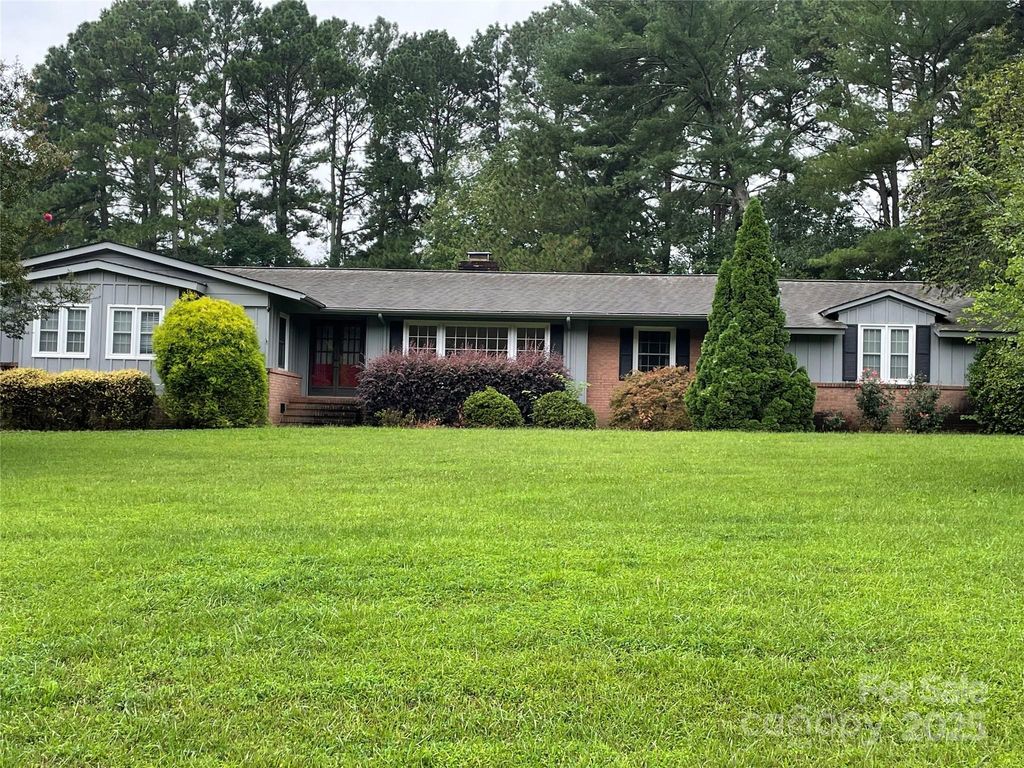 135 Devon Drive, Salisbury, NC 28147